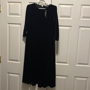 NWT Crushed Velvet dress by Allegra K